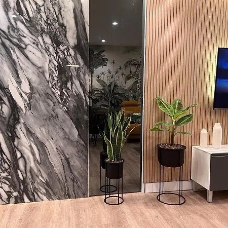 Super Luxury Ocean View Americas Apartment